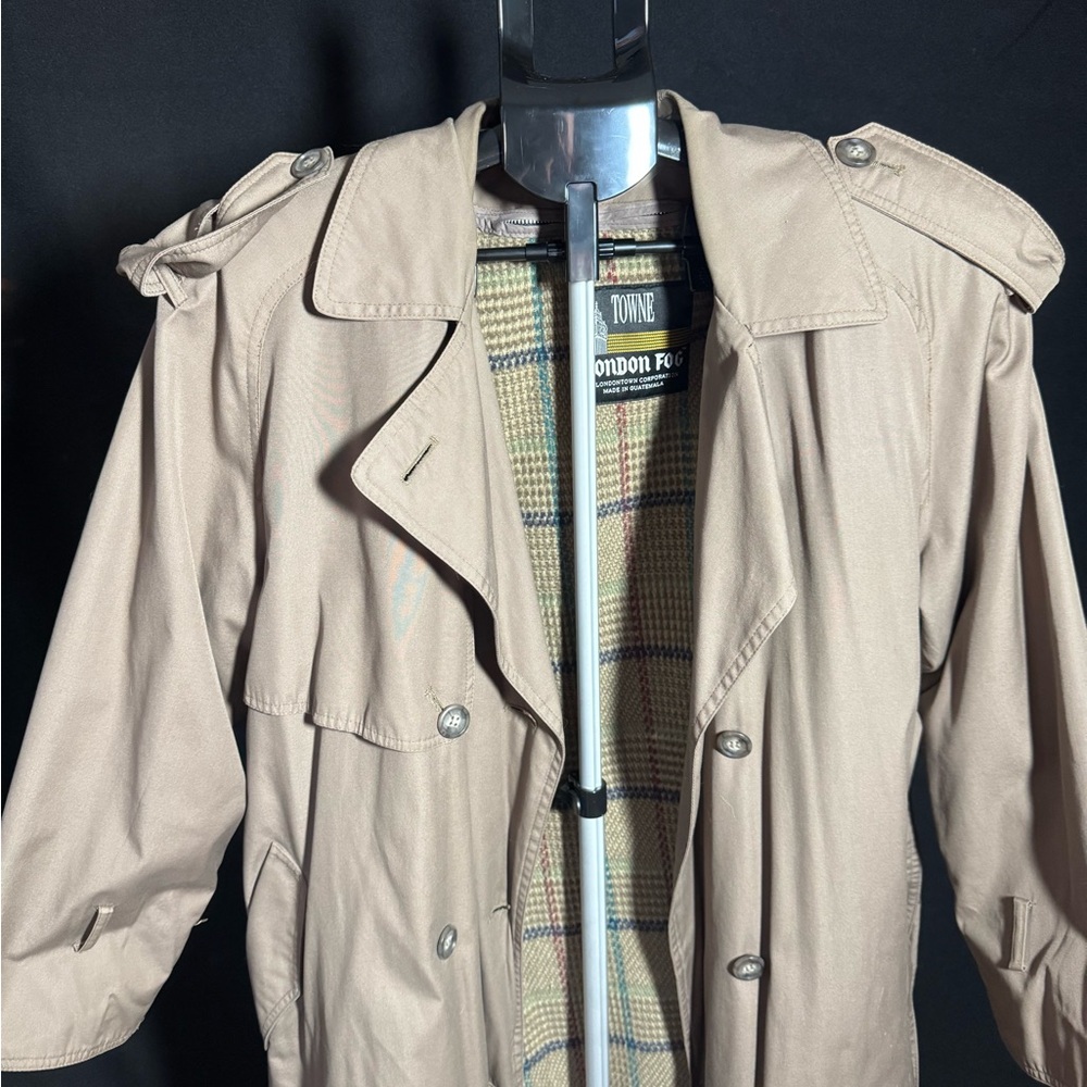 London Fog Beige and Plaid Jacket - Picture 2 of 7